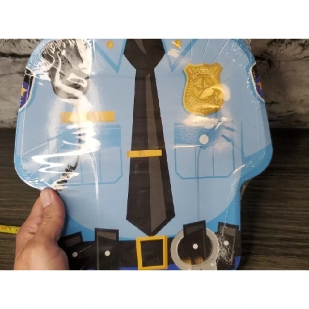 Oriental Trading police uniform